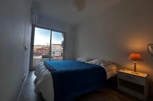 2 bedroom apt with AC next to the Martinez hotel