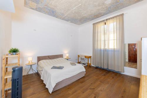 Historic Residence with Garden in San Frediano