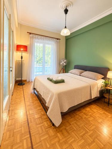 Spacious ATHENS Central Apartment