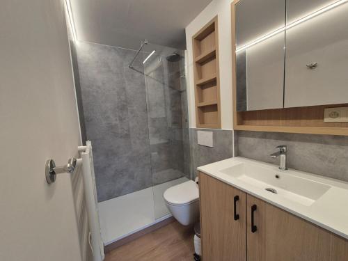 PLA 2 07 - Beautiful apt 4pers - Val Claret-Tignes- with garage