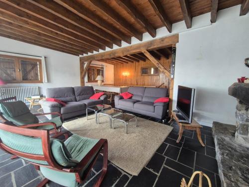 CHALET CROUZE - Chaleureux Chalet, ski au pied - 14 personnes
