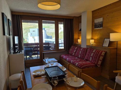 CUR A 20 Charmant T2, 6pers ski au pied - Val Claret Centre