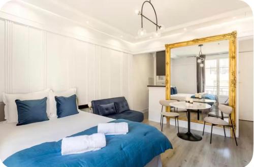Studio chaleureux 17eme arrondissement Celine 18