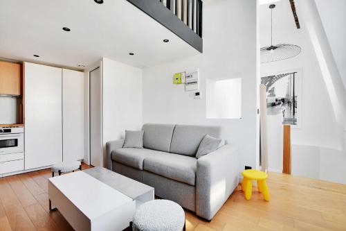 Charming apt with ac -Rue des Archives- le marais