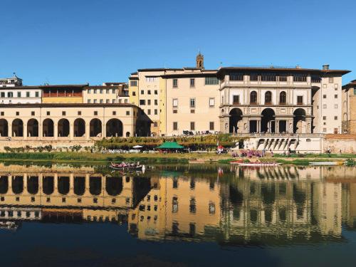 Ponte Vecchio Suite