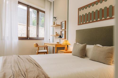 Sunny New Duplex Near Porto Old Town