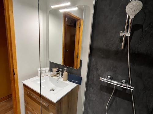 Appartement proche des pistes avec balcon, vue sur vallée