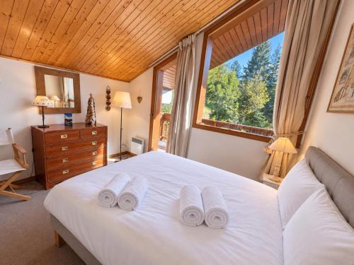 Duplex spacieux et lumineux près des pistes avec balcon et cheminée