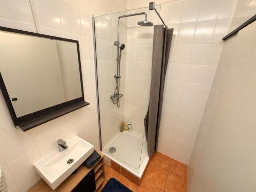 Great studio for 5 people near Hauptbahnhof