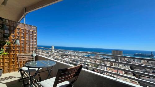 Alicante, Frente al Mar