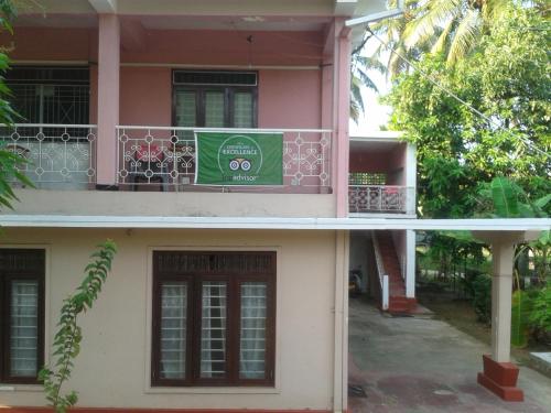 Gallery image of Luxman Guest House in Polonnaruwa