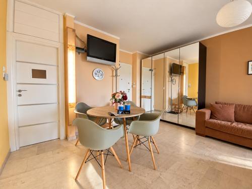 Aristotle Apartment