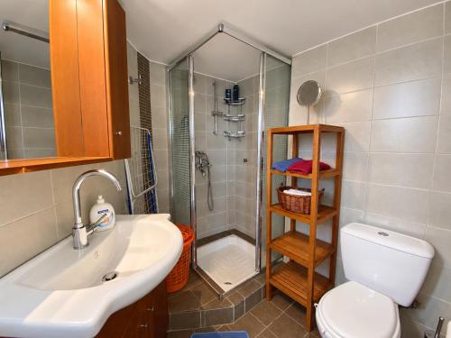 Aristotle Apartment