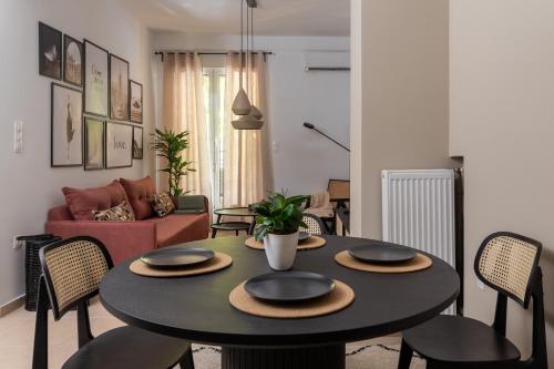 Renovated Gem near Pedion Areos Park & Museums