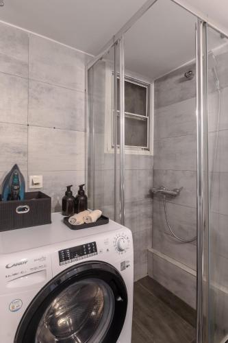 Renovated Gem near Pedion Areos Park & Museums