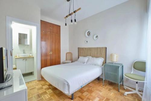 Apartamento 1 dormitorios 1 salón ,Centro de Madrid 4 personas