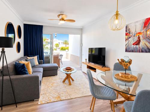 HDFM Collection - Royal Marine Villa
