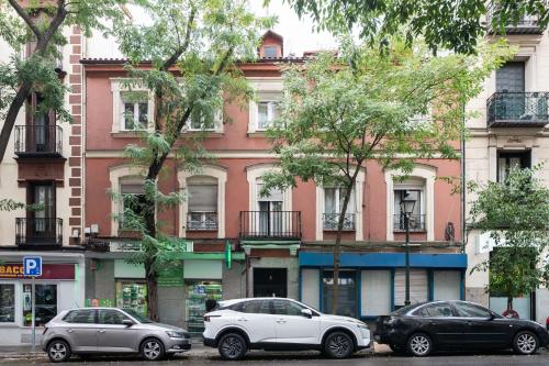 Loft Céntrico junto al Metro a 12 min de Plaza España con AC, WiFi y Lavadora