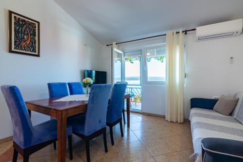 Apartments by the sea Dramalj, Crikvenica - 2376