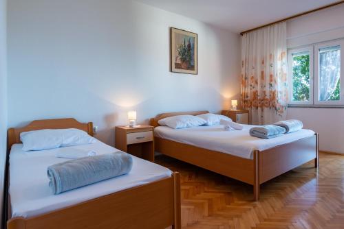 Apartments by the sea Dramalj, Crikvenica - 2376