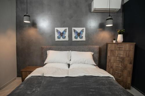 Modern Central Studio 10' Walk to Aristotelous