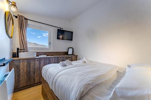 Duplex renovated for 8 people