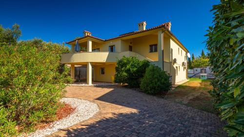 Villa Angela - Medulin by Villas Guide