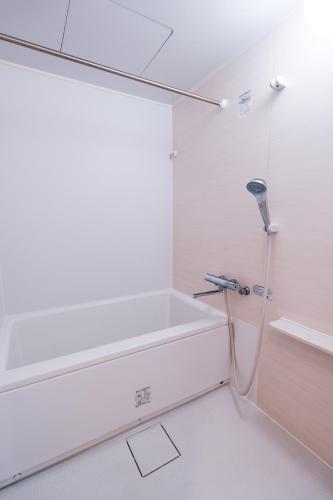 Karabiner House Egota