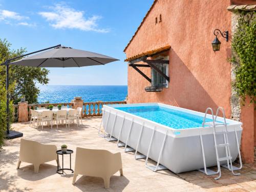 ANTHEOR Vue Mer Féerique 2 pièces dans Villa
