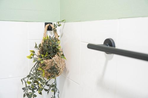 GuestReady - Modern apartment with green views