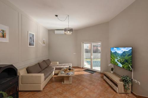 Oasis Jadreski Pool Residence