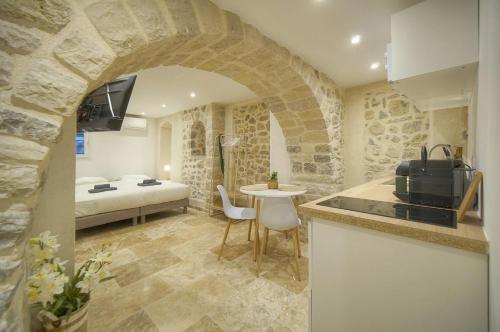 FRGK Private Townhouse HQ Walk to Palais Flexible 2 6 Bedrooms