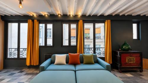 Le Marais Unique 1BR Apartment in Central Paris