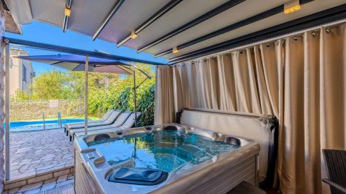 Villa Sea Miracle pool&welness Krk by Villas Guide