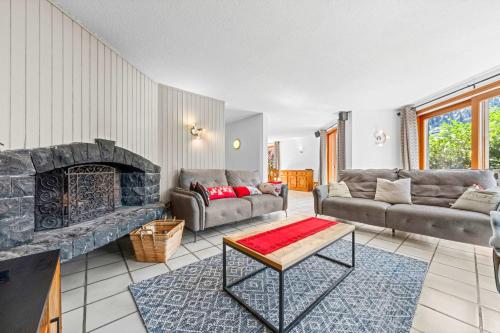 Large Chalet - Walkable to Morzine - Flexible Beds