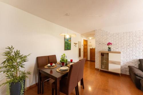 Sweet Queen South Apartment