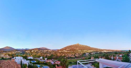 Villa White Nueva Andalucia