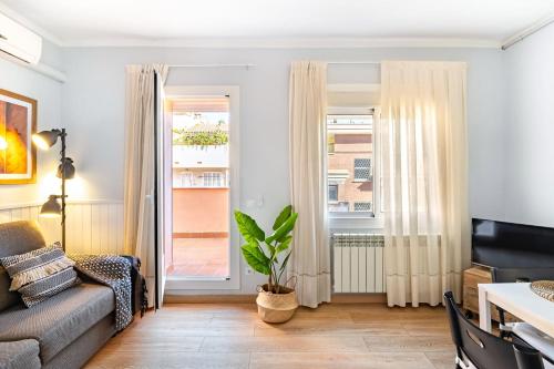 Flaugier Apartments (3-3)