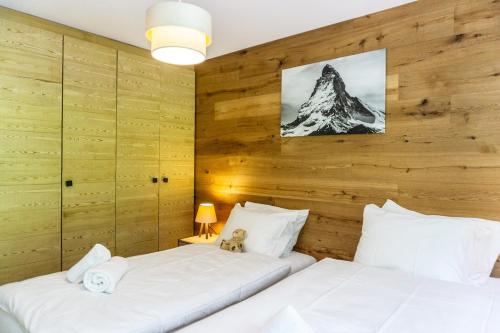 Contemporary Alpine 2-Bedroom Apartment
