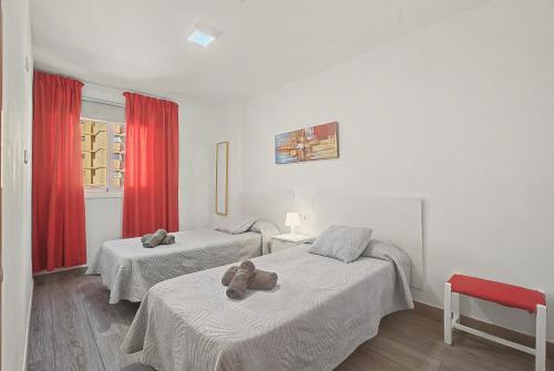 Las Vistas Beachfront
