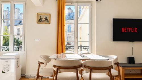 Modern 2 Bedroom Apartment Near Metro with Netflix