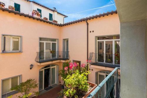 Battanta Rental in Florence