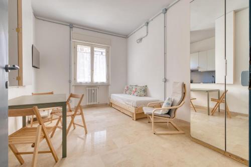 Hosmtate - Milan - Porta Romana Stay