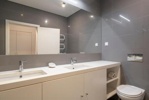 BmyGuest - Prestige Palace Apartment