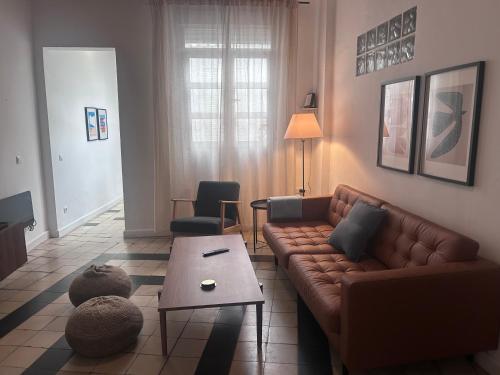 inncadiz Arbolí House