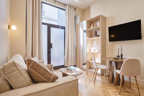 Studio Jardin du Luxembourg by Studio prestige