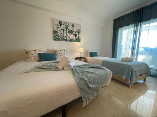 VILAMOURA ESCAPE with a Large Balcony and 2 Parking spaces