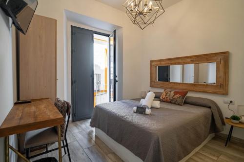 Center Suites San Eloy