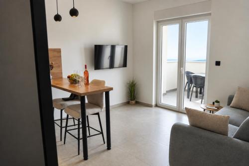 Apartment Mihaljević Sea View
