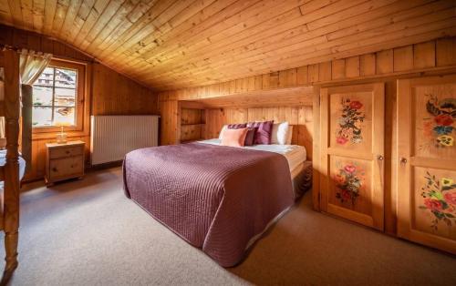 Grand Chalet Beziere, Jacuzzi Heart of Morzine